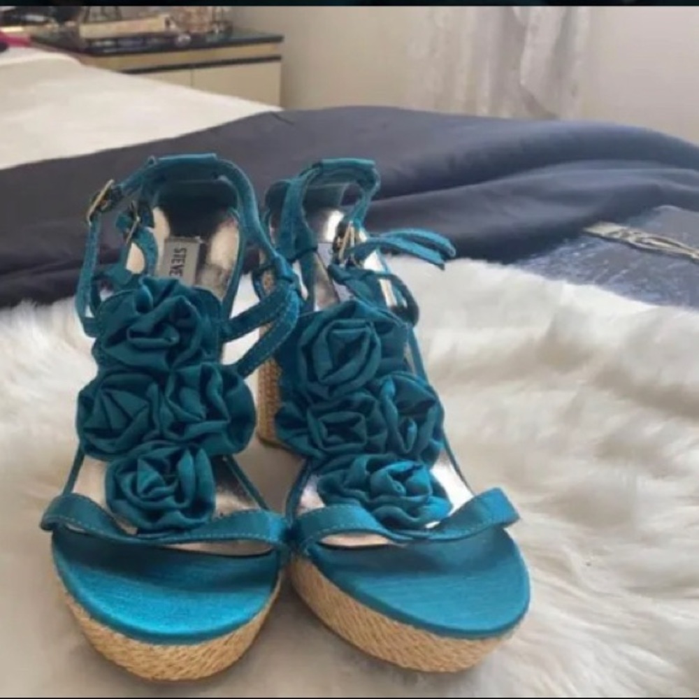 Summer Wedges